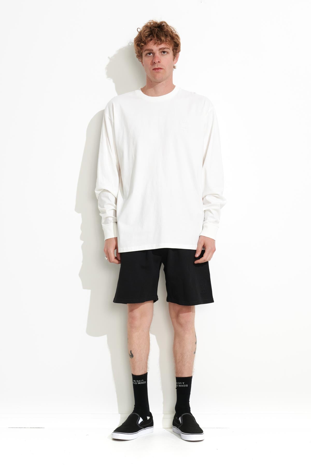 MT031613_PIGBLK_3_1_bmbmvr_1683076153